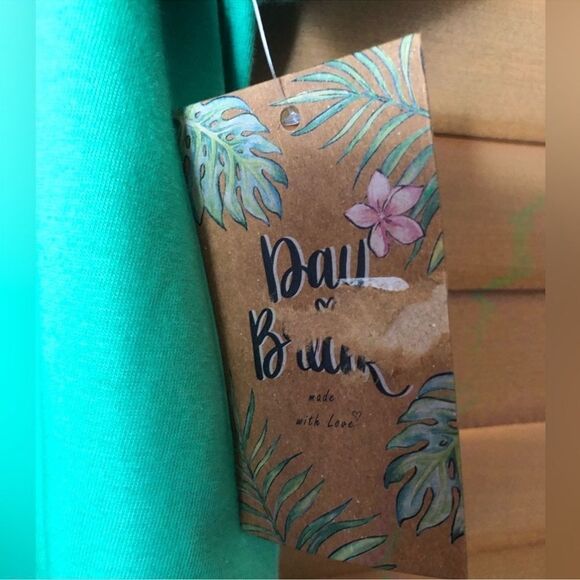 Day Break NWT Woman’s Pickleball Paddle Crop Top T-shirt size XL - Picture 3 of 5